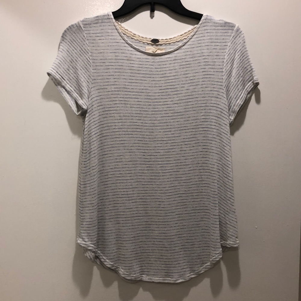 White Top with blue stripe detail